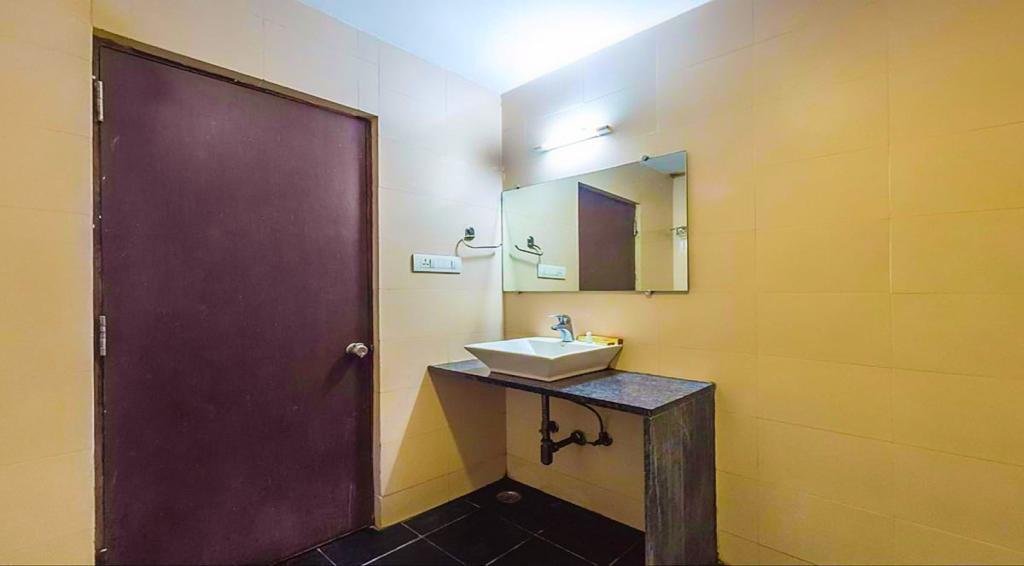 Hotel Central Park Ongole Zewnętrze zdjęcie